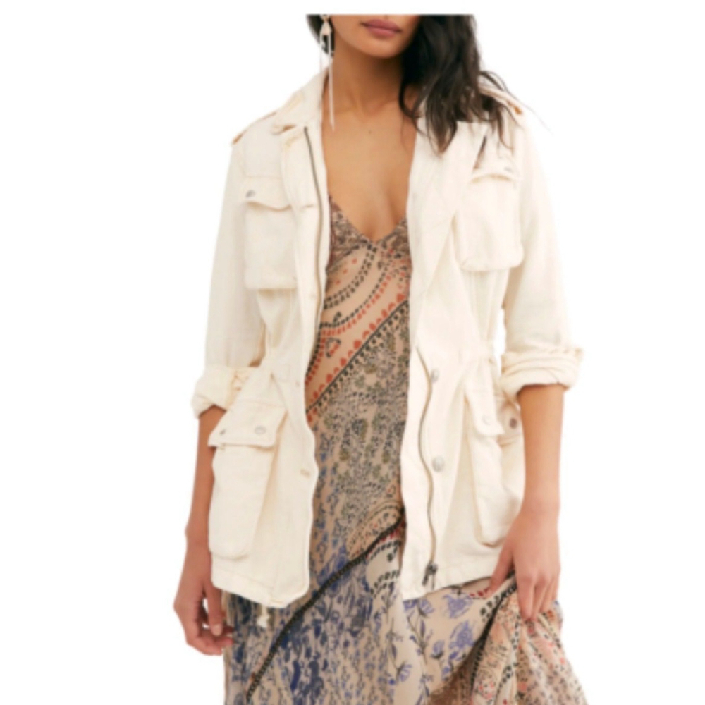 Free People Not your brothers Military jacket $148 Retail XS fits medium EUC